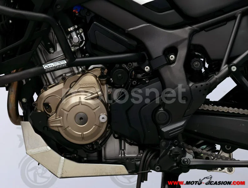 Honda CRF1000L Africa Twin - Vista 10