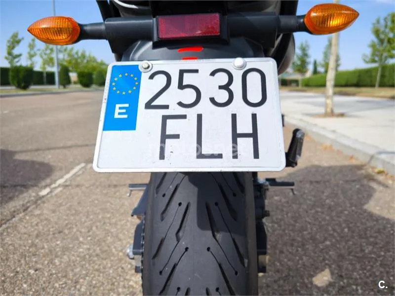 Yamaha FZ6 Fazer S2 - Vista 6