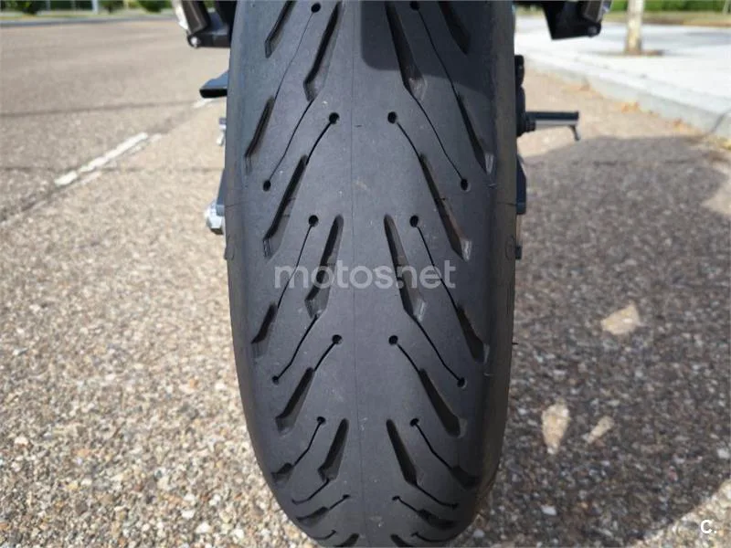 Yamaha FZ6 Fazer S2 - Vista 8