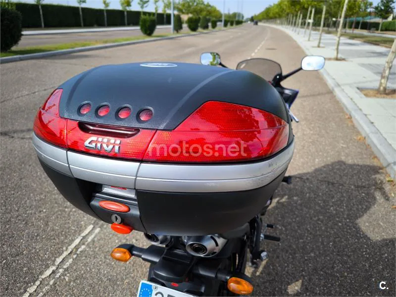 Yamaha FZ6 Fazer S2 - Vista 10