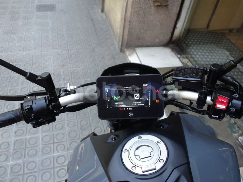 Yamaha MT-07 - Vista 10