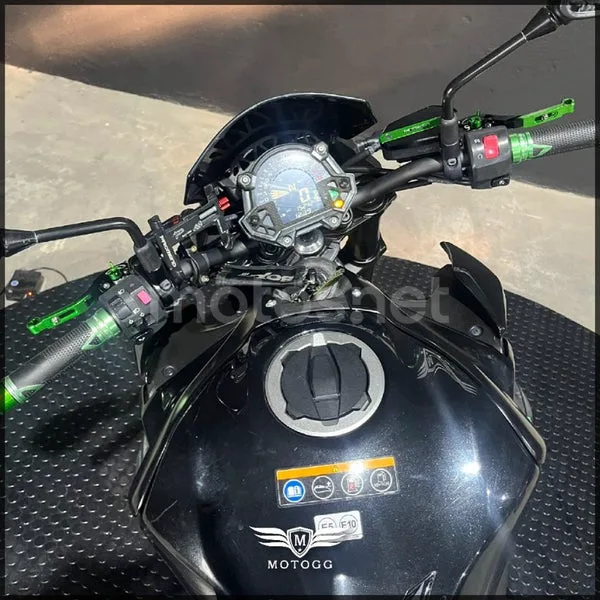 Kawasaki Z900 - Vista 8