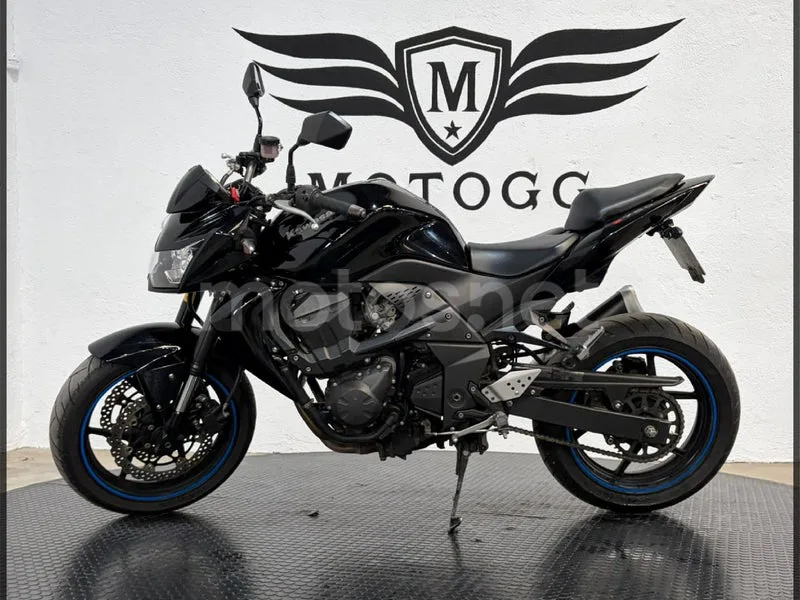 Kawasaki Z750 - Vista 5