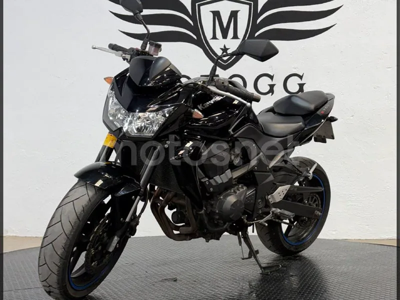Kawasaki Z750 - Vista 6