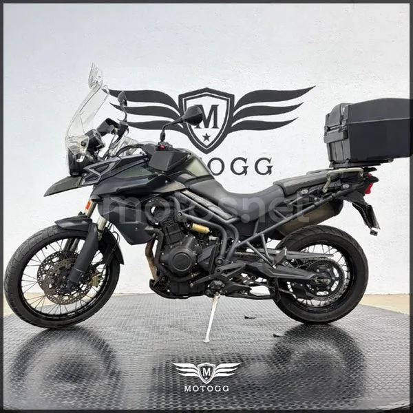 Triumph Tiger 800 XC - Vista 5