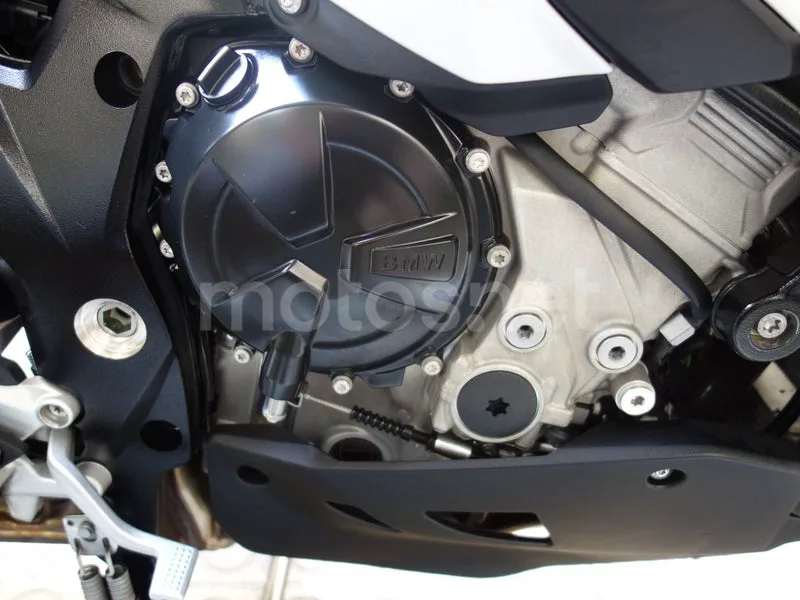 BMW S 1000 XR - Vista 16