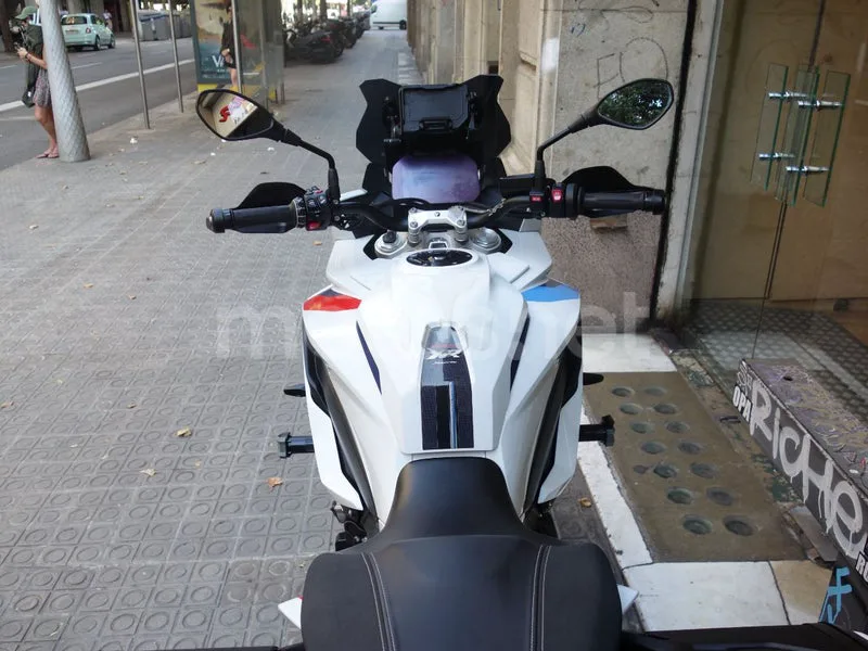 BMW S 1000 XR - Vista 18