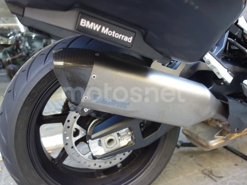 BMW S 1000 XR - Vista 28