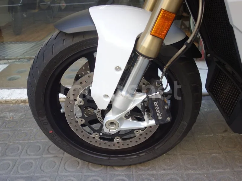 BMW S 1000 XR - Vista 5