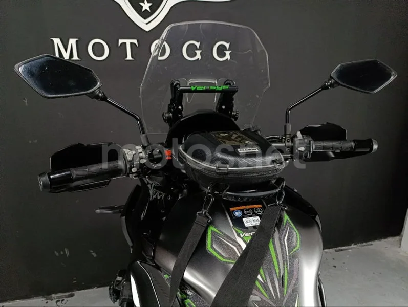 Kawasaki Versys 1000 - Vista 8