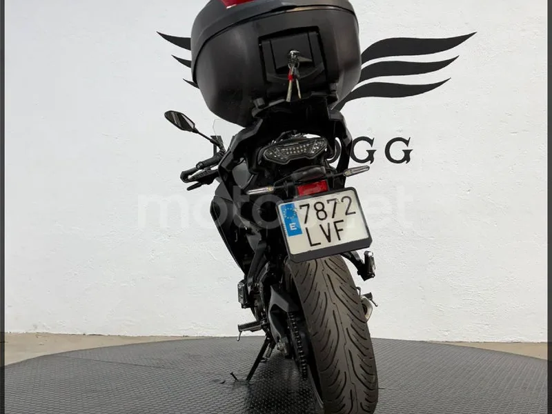 Yamaha Tracer 7 - Vista 10