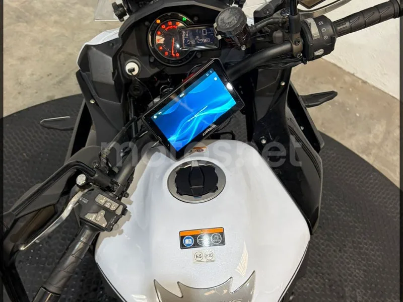 Kawasaki Versys 1000 - Vista 8