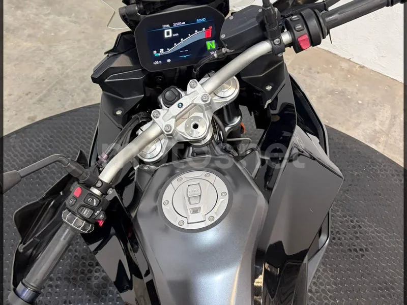 BMW F 900 XR - Vista 8