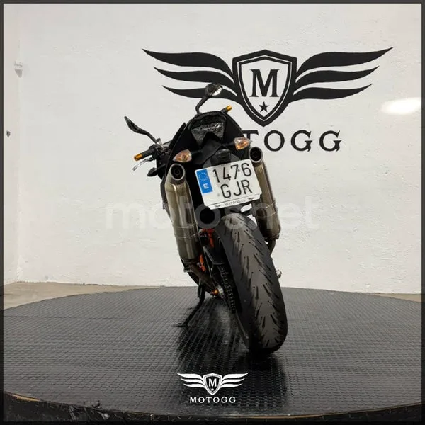 KTM 690 SMC R - Vista 10