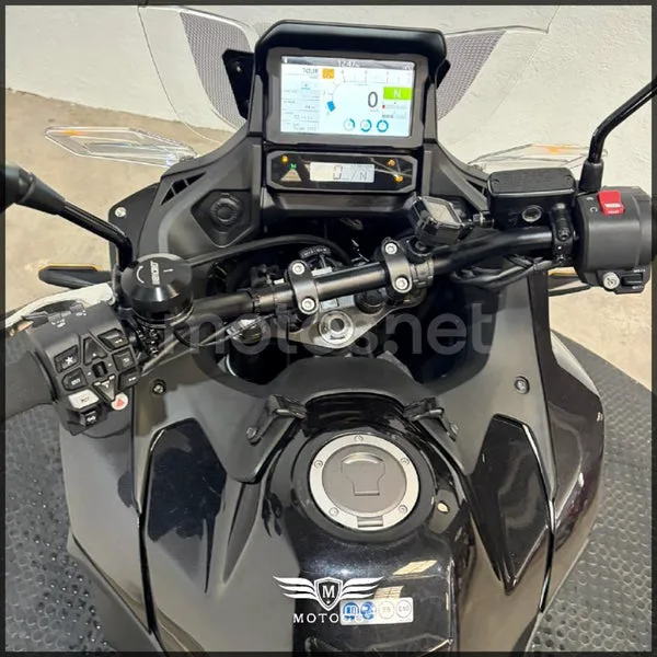 Honda NT1100 - Vista 8
