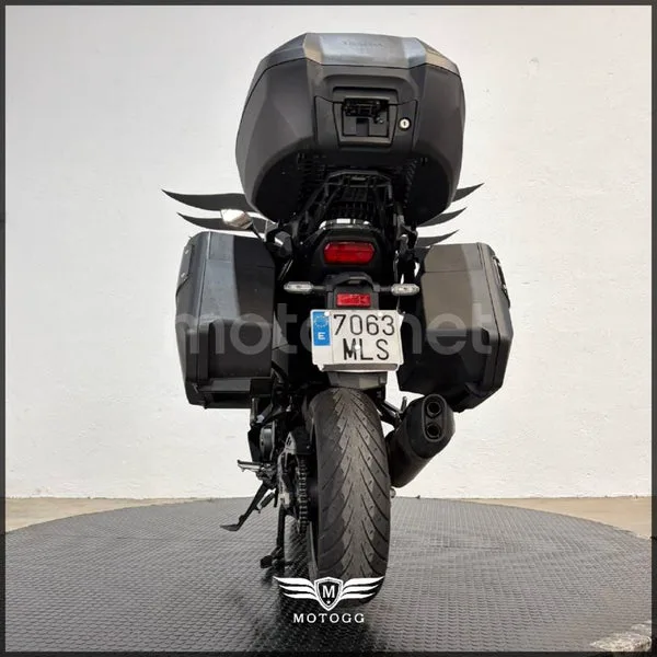 Honda NT1100 - Vista 10