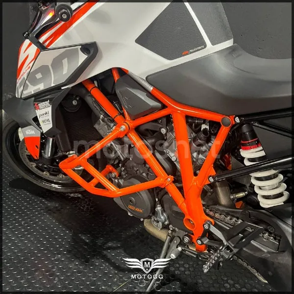 KTM 1290 Super Duke R - Vista 7