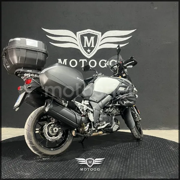 Suzuki V-Strom 1000 - Vista 8
