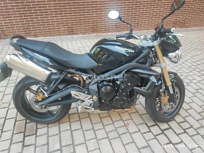 Triumph Street Triple - Vista 6
