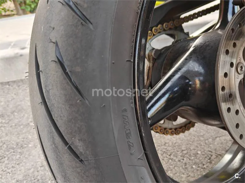 Honda CBR600F - Vista 3