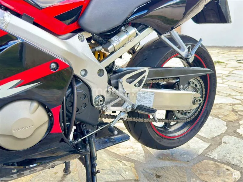 Honda CBR600F - Vista 16