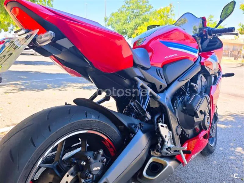 Honda CBR650R - Vista 5