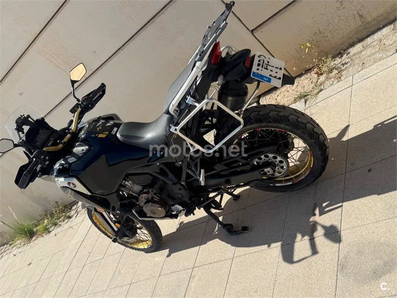 Honda CRF1100L Africa Twin - Vista 4