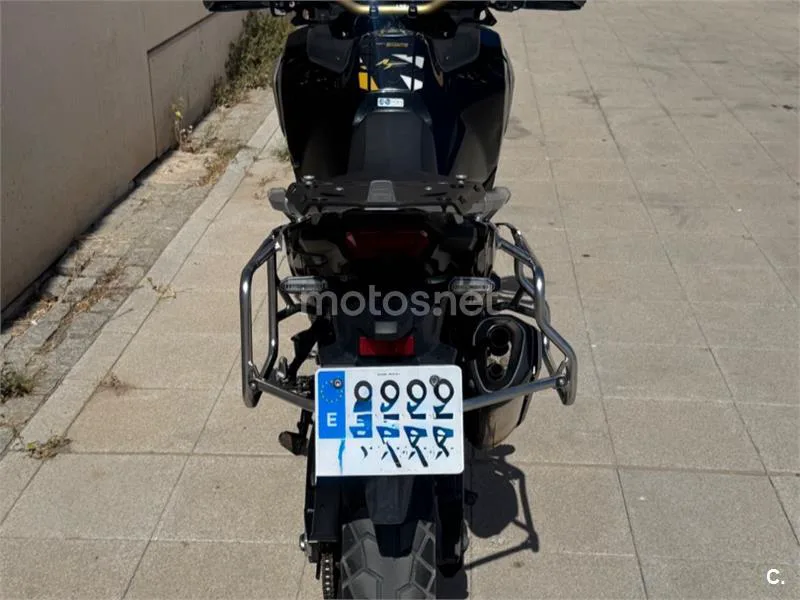 Honda CRF1100L Africa Twin - Vista 6