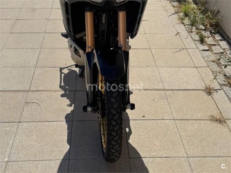 Honda CRF1100L Africa Twin - Vista 9
