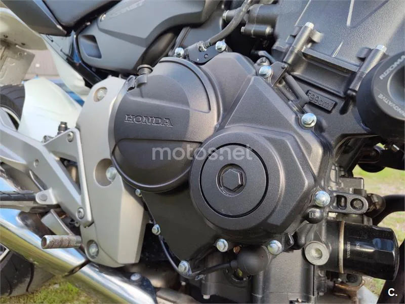 Honda CB600F Hornet - Vista 8