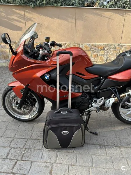 BMW F 800 GT - Vista 9