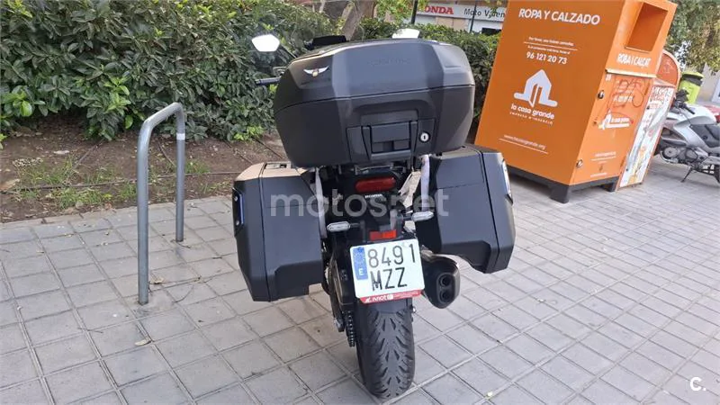 Honda NT1100 - Vista 11