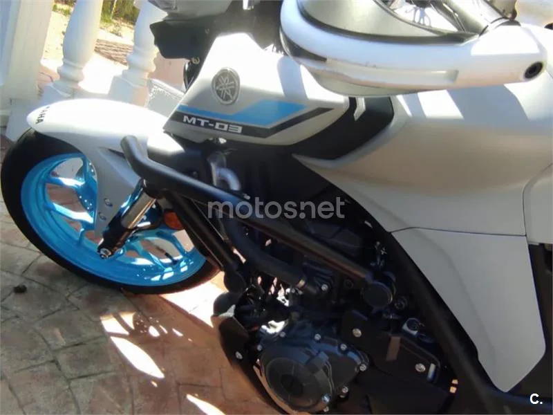 Yamaha MT-03 - Vista 6