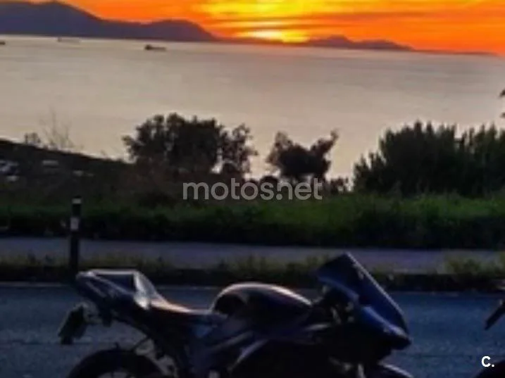 Kawasaki Ninja ZX-6R - Vista 11
