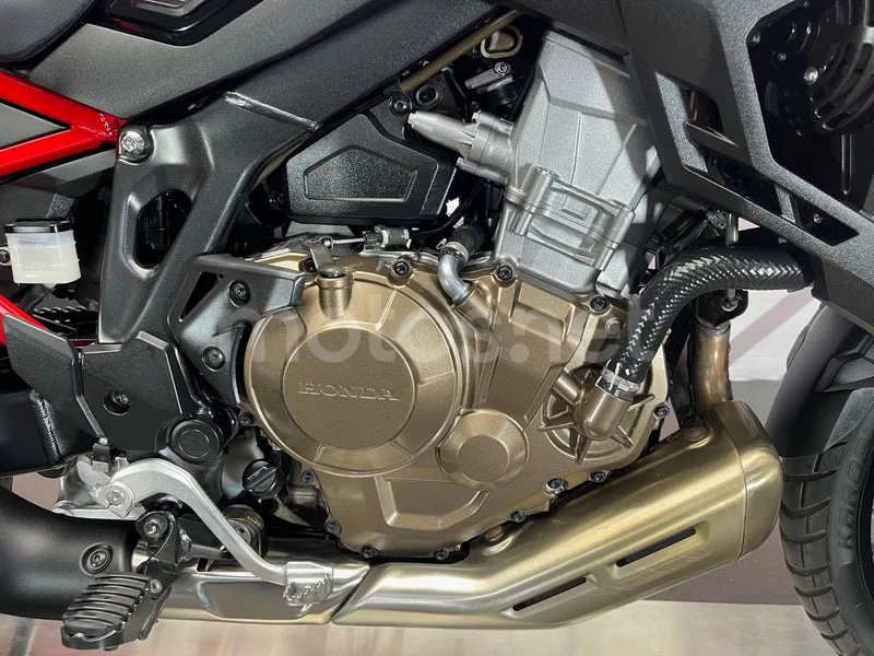 Honda CRF1100L Africa Twin - Vista 13