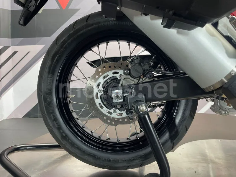 Honda CRF1100L Africa Twin - Vista 15