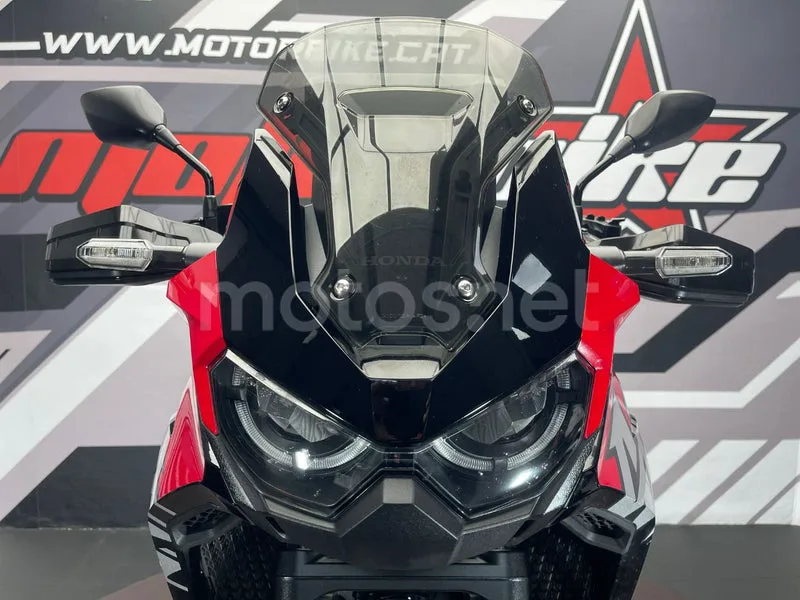 Honda CRF1100L Africa Twin - Vista 16