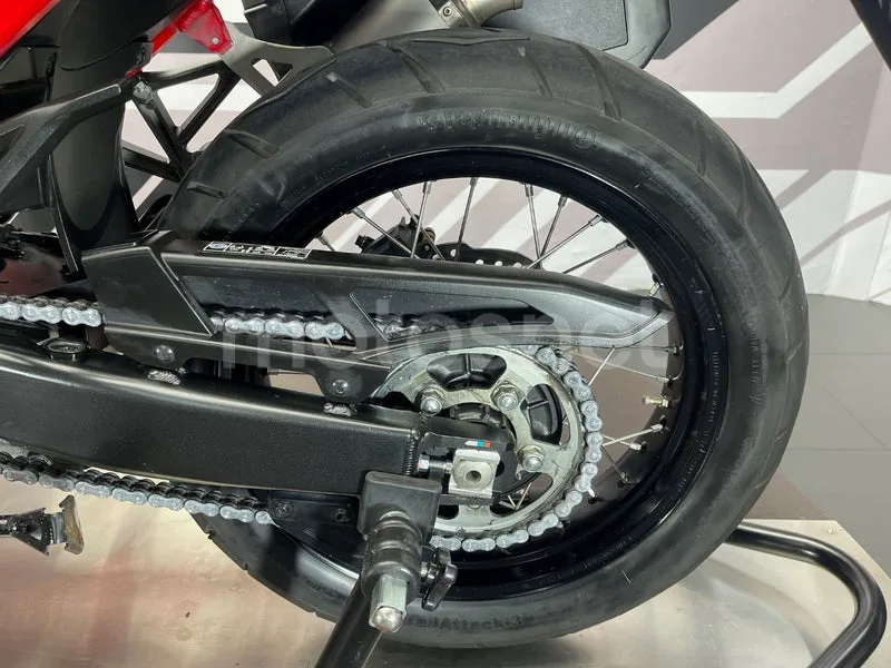 Honda CRF1100L Africa Twin - Vista 21