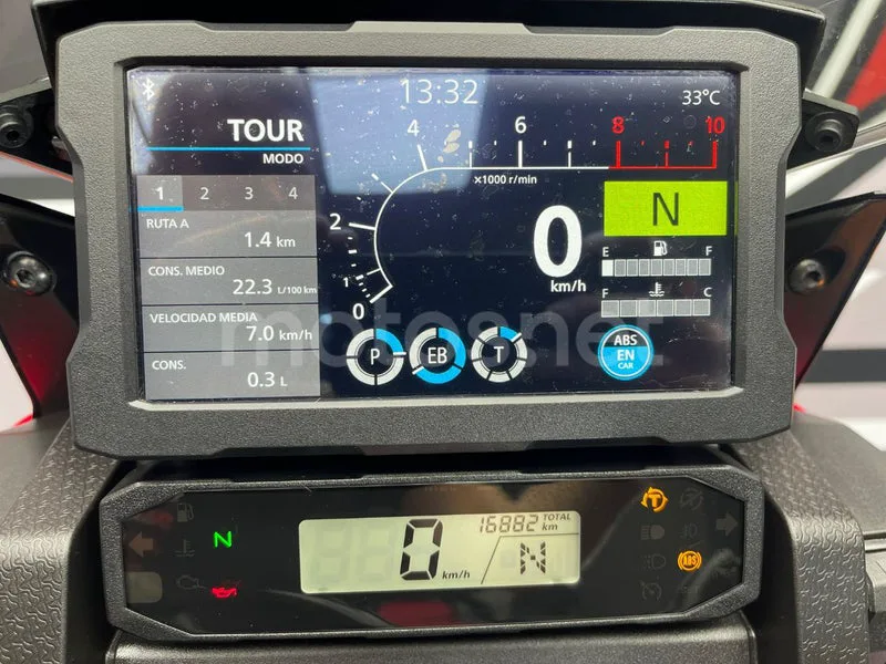Honda CRF1100L Africa Twin - Vista 6