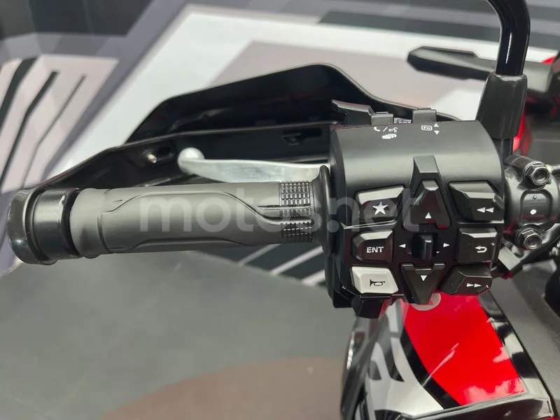 Honda CRF1100L Africa Twin - Vista 9