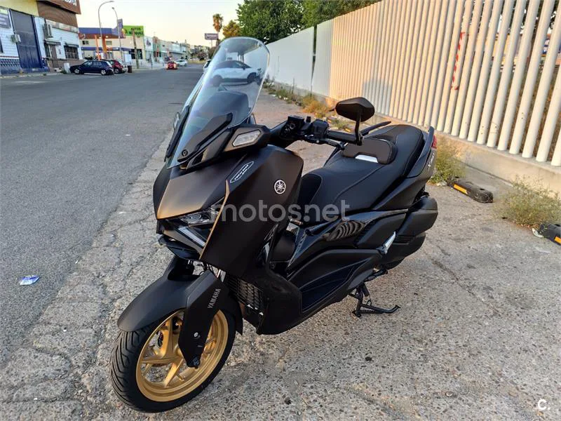 Yamaha XMAX 300 - Vista 7