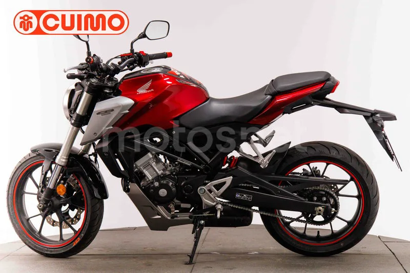 Honda CB125R - Vista 8