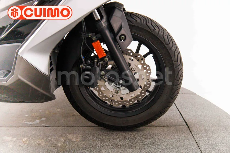 Kymco DTX 350 - Vista 16