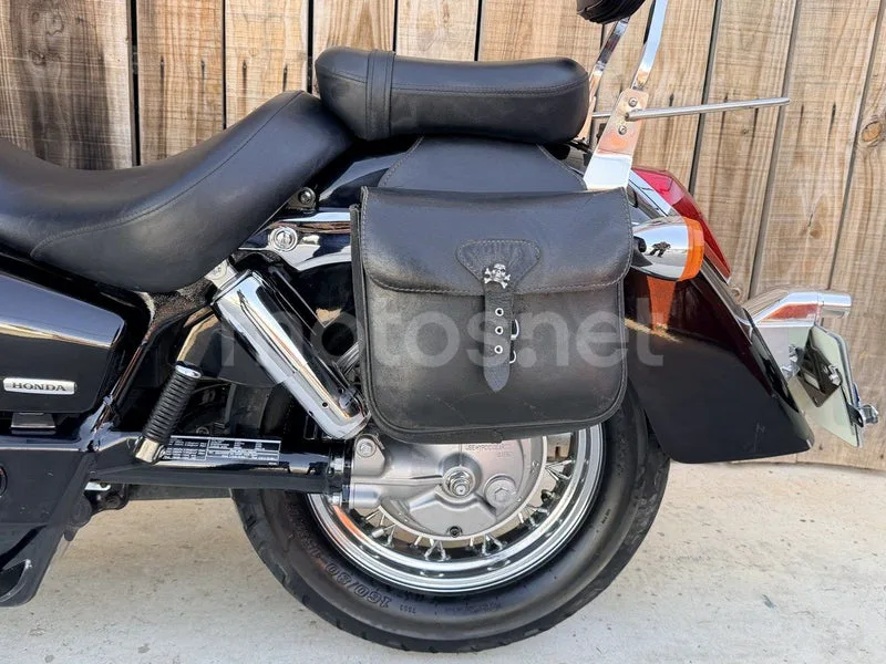Honda Shadow 750 - Vista 4