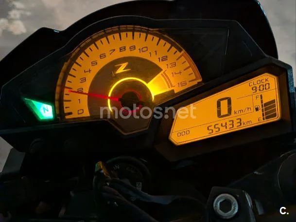Kawasaki Z300 - Vista 8