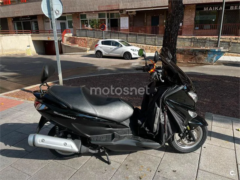 Suzuki Burgman 200 3000 € 2016 Madrid - 2