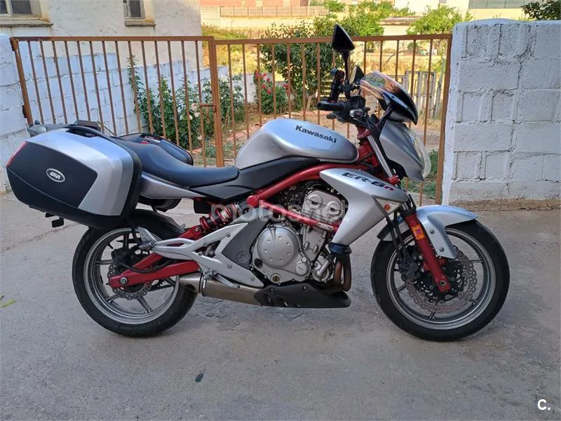 Kawasaki ER-6n - Vista 8