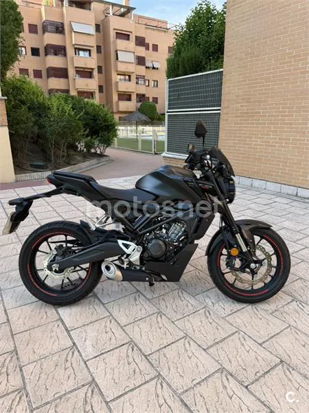 Honda CB125R 3899 € 2023 Madrid - 1