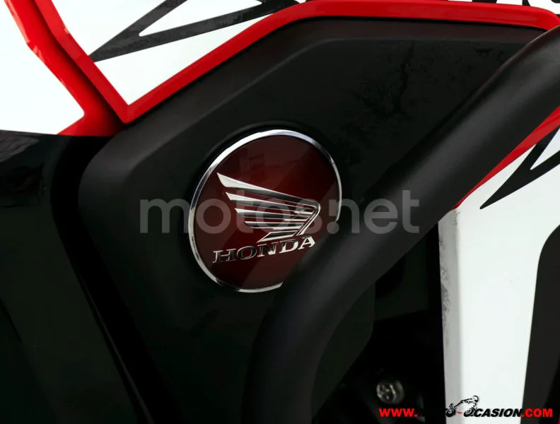 Honda CRF1000L Africa Twin - Vista 9