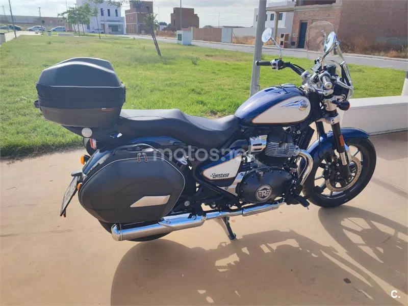 Royal Enfield Super Meteor 650 6250 € 2024 Sevilla - 2